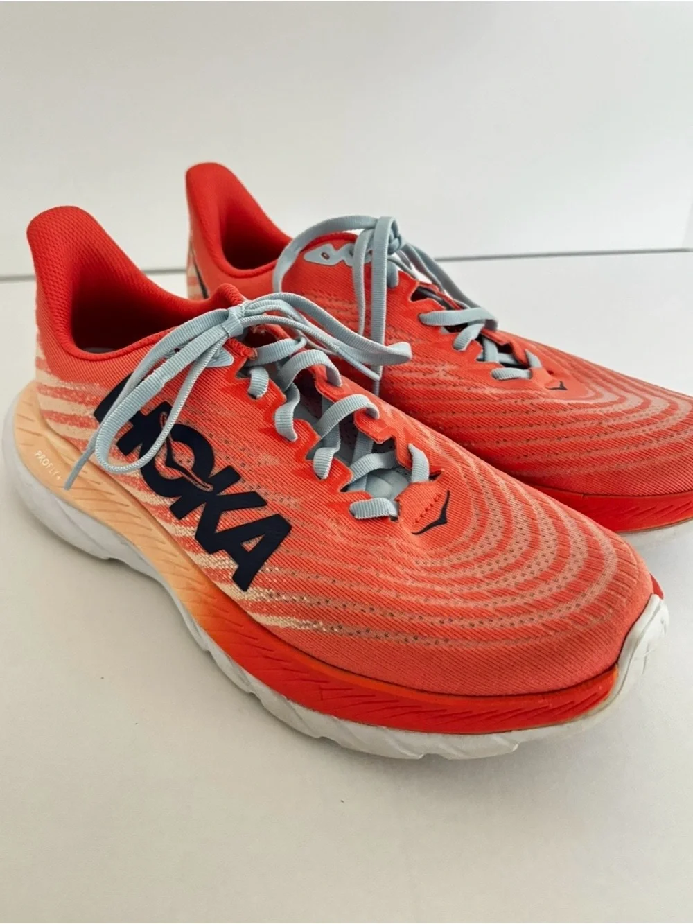 HOKA Mach 5 Women’s 9.5 Coral Orange Running Shoes Lightweight Trainer